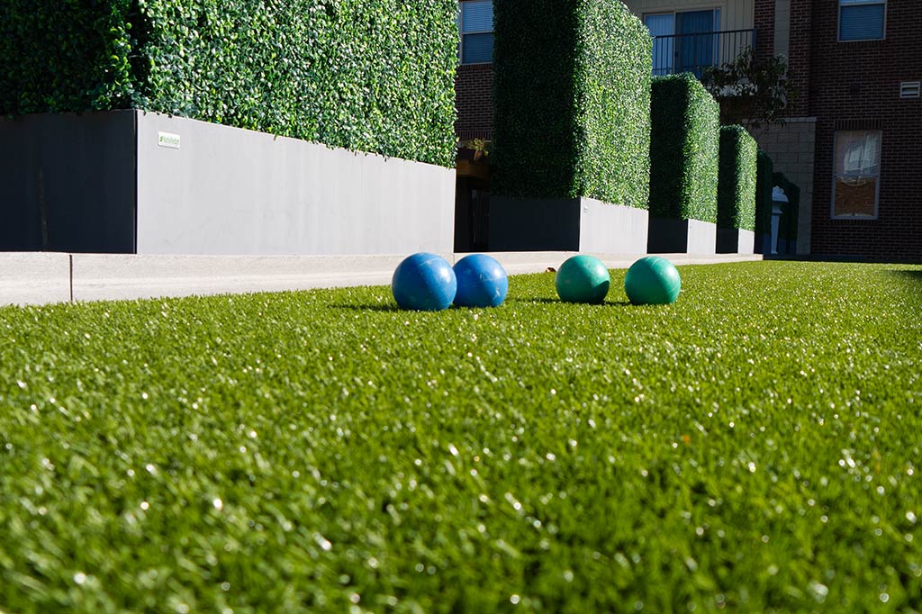 Bocce Grass - bocce 6