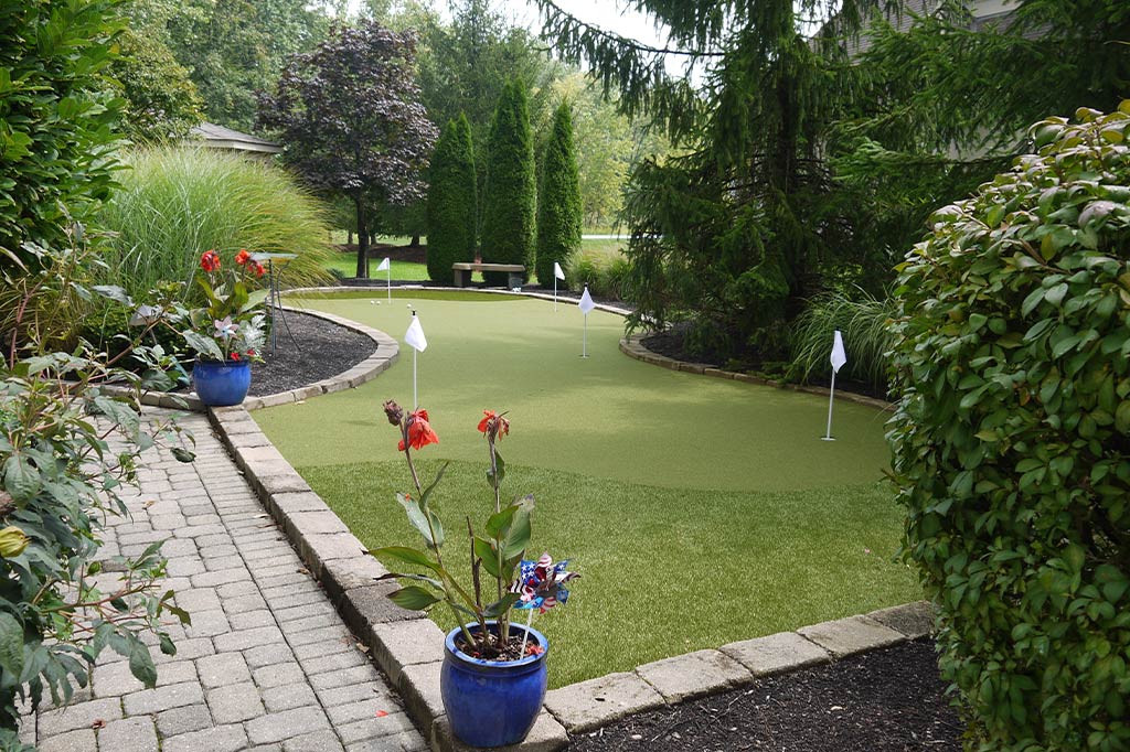 Residential Putting Green - Image 3