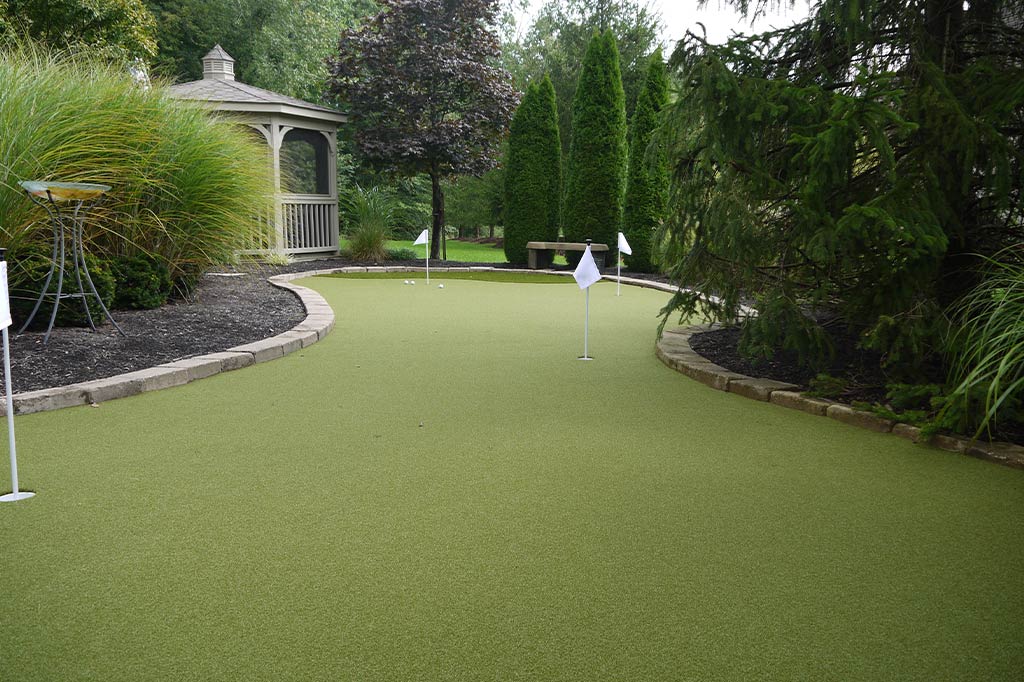 Residential Putting Green - Image 4