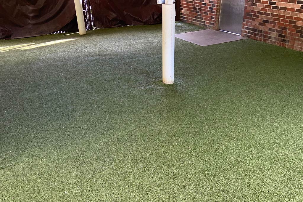 Puptown Lounge - Image 5