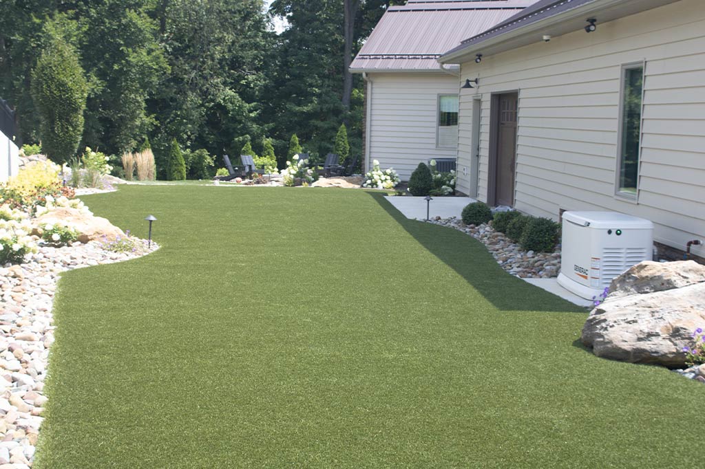 Berlin Backyard - troyer residence 5