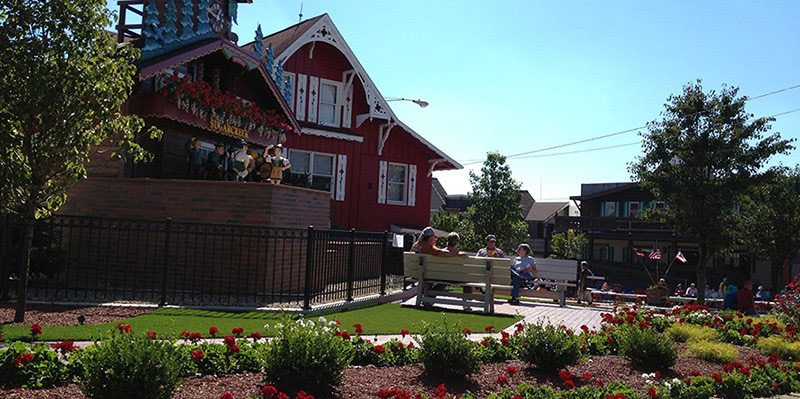 World's Largest Cuckoo Clock - landscape worlds largest cuckoo clock 4