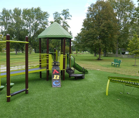 Cowling Park - playgroundgrass cowling park playground 1