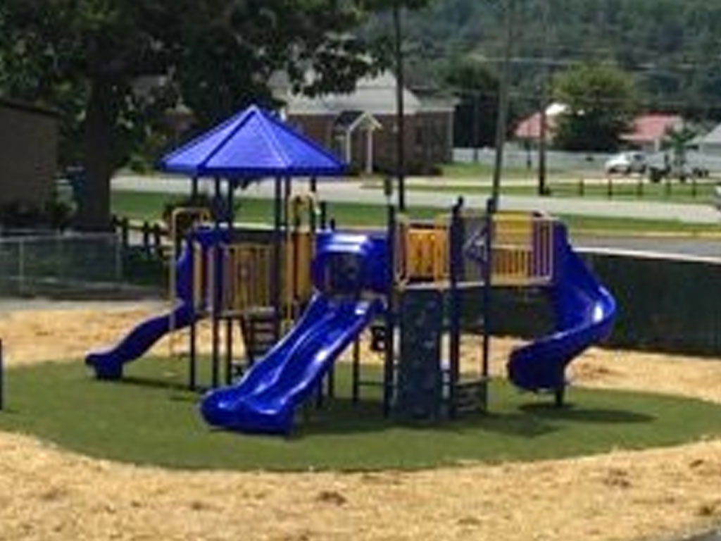 School District Loves Playground Grass - playgroundgrass ohio school district 3