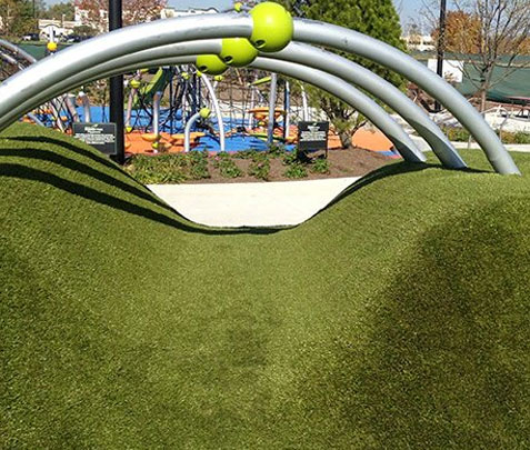 Summit Park - playgroundgrass summit park 1